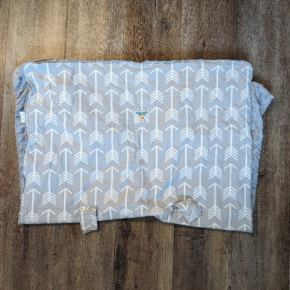 Kids n Such Gray Chevron arrows car seat cover gray minky inside